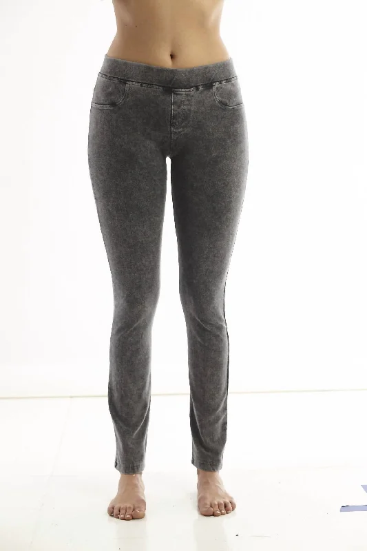 Pull-On Jeggings In Denim