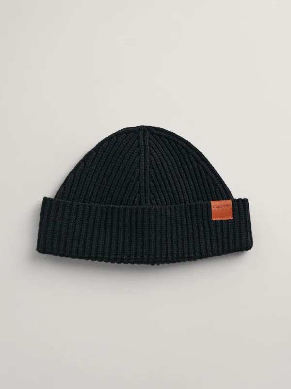 Gant Men Black Solid Beanie